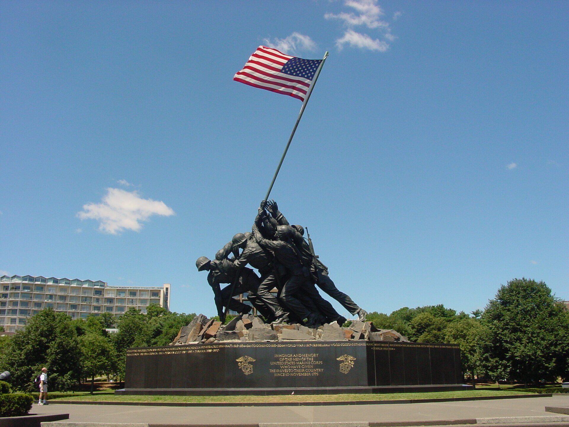 Imagem de referência relacionada a Sands of Iwo Jima, item descrito como filme de 1950 dirigido por Allan Dwan