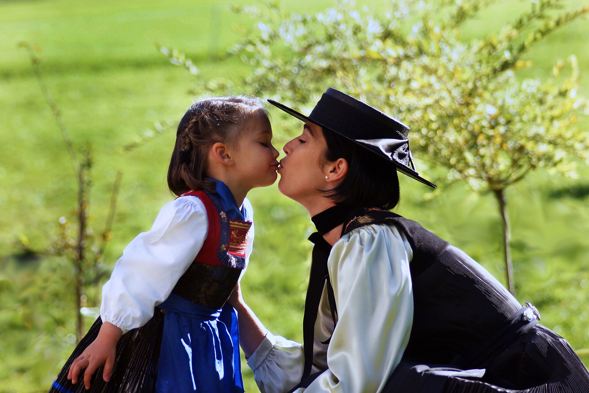 Imagem de referência de A Filha do General, descrito nos dados abertos como filme de 1999 dirigido por Simon West