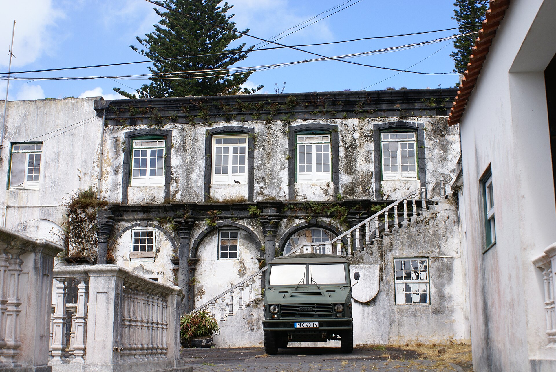 Imagem de referência de Matriz do Carmo, descrito nos dados abertos como desenho de Fúlvia Gonçalves (FG 54)