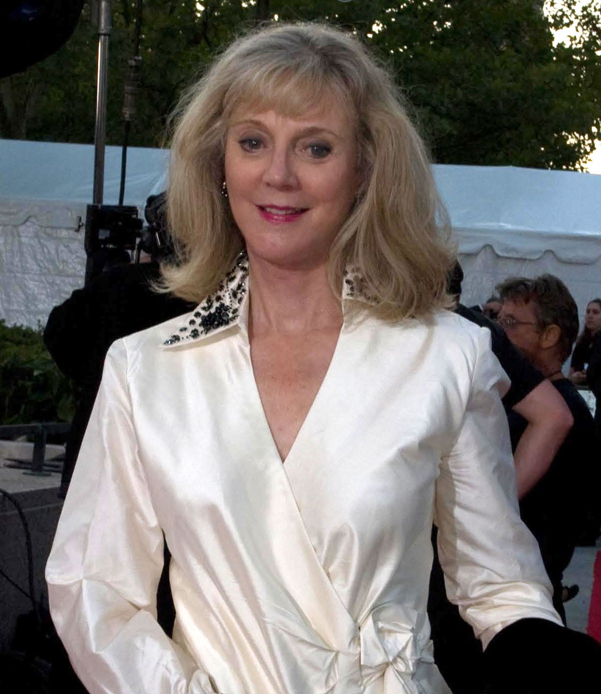 Imagem de referência relacionada a Blythe Danner, item descrito como registro de referência sobre Blythe Danner, organizado a partir de dados estruturados abertos