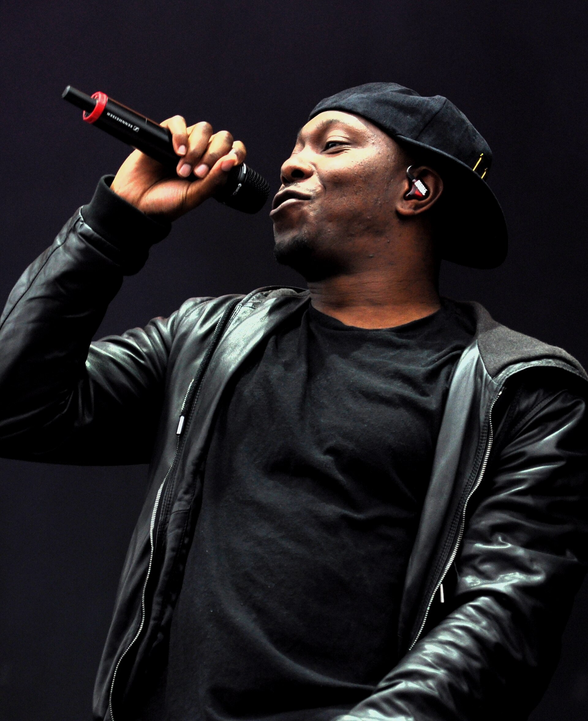 Imagem de referência relacionada a Dizzee Rascal, item descrito como registro de referência sobre Dizzee Rascal, organizado a partir de dados estruturados abertos