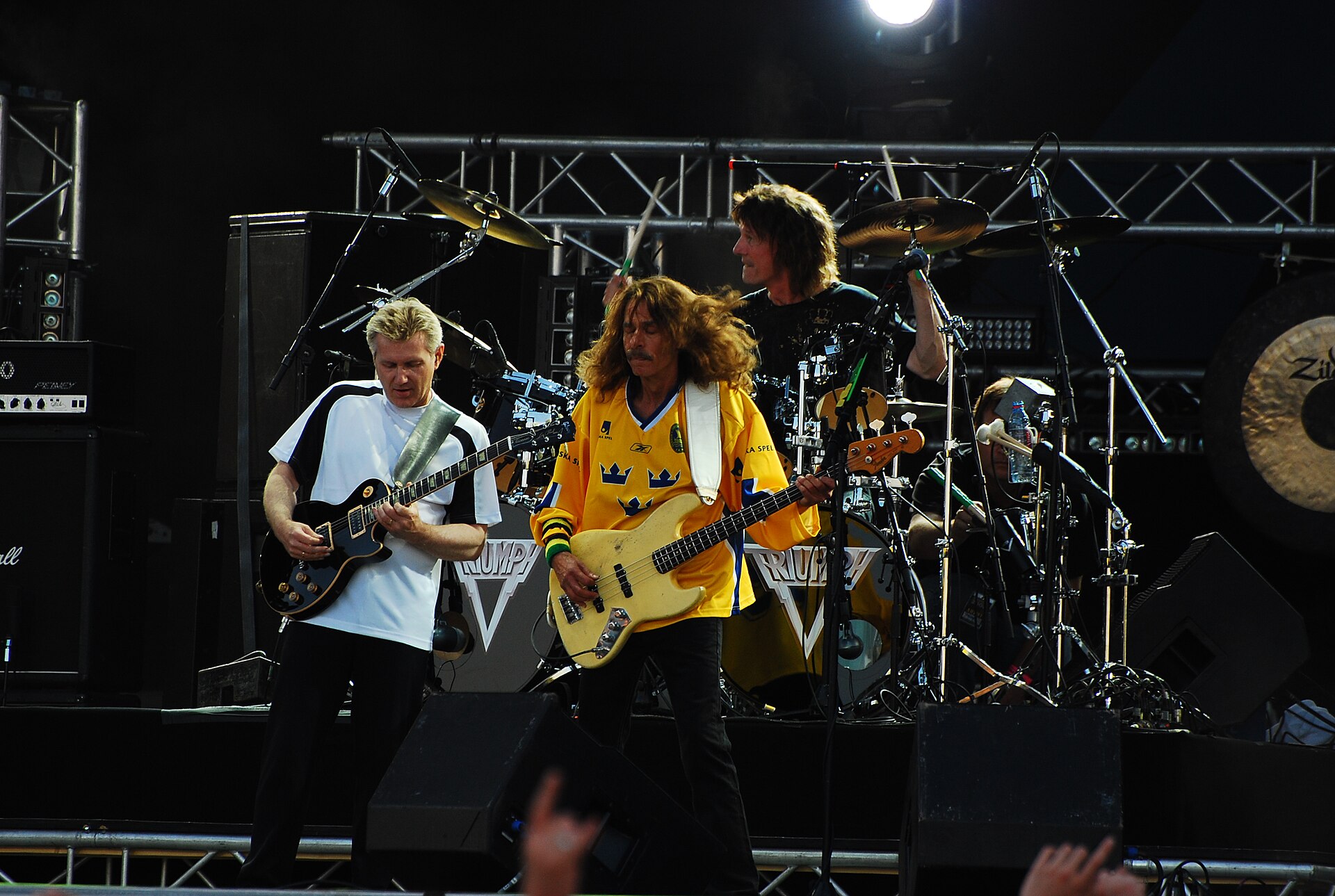 Imagem de referência de Triumph, descrito nos dados abertos como banda de rock/hard rock do Canadá