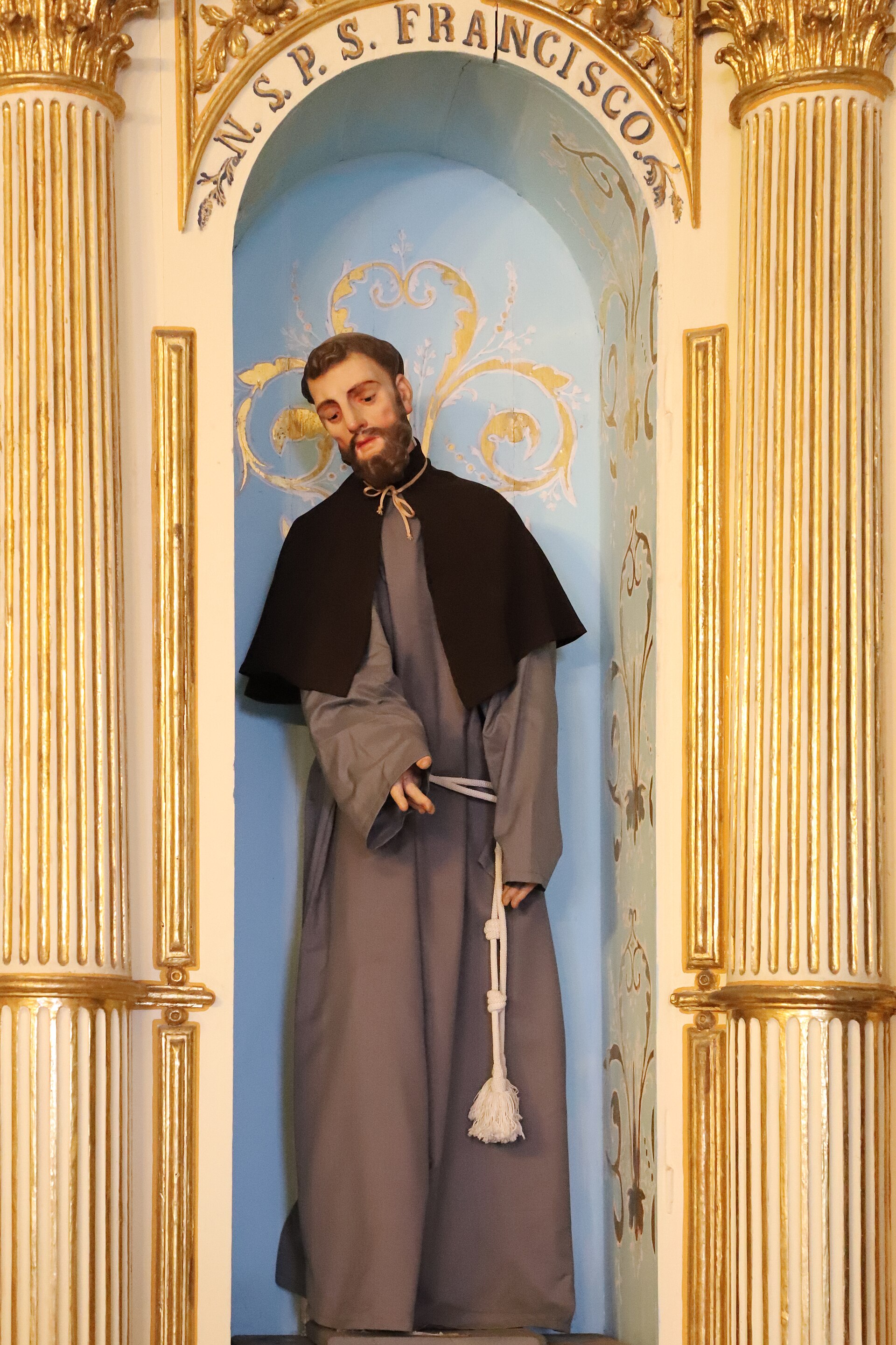 Imagem de referência de N.S.P.S. Francisco, descrito nos dados abertos como estátua na Igreja da Ordem Terceira de São Francisco, Salvador, Bahia
