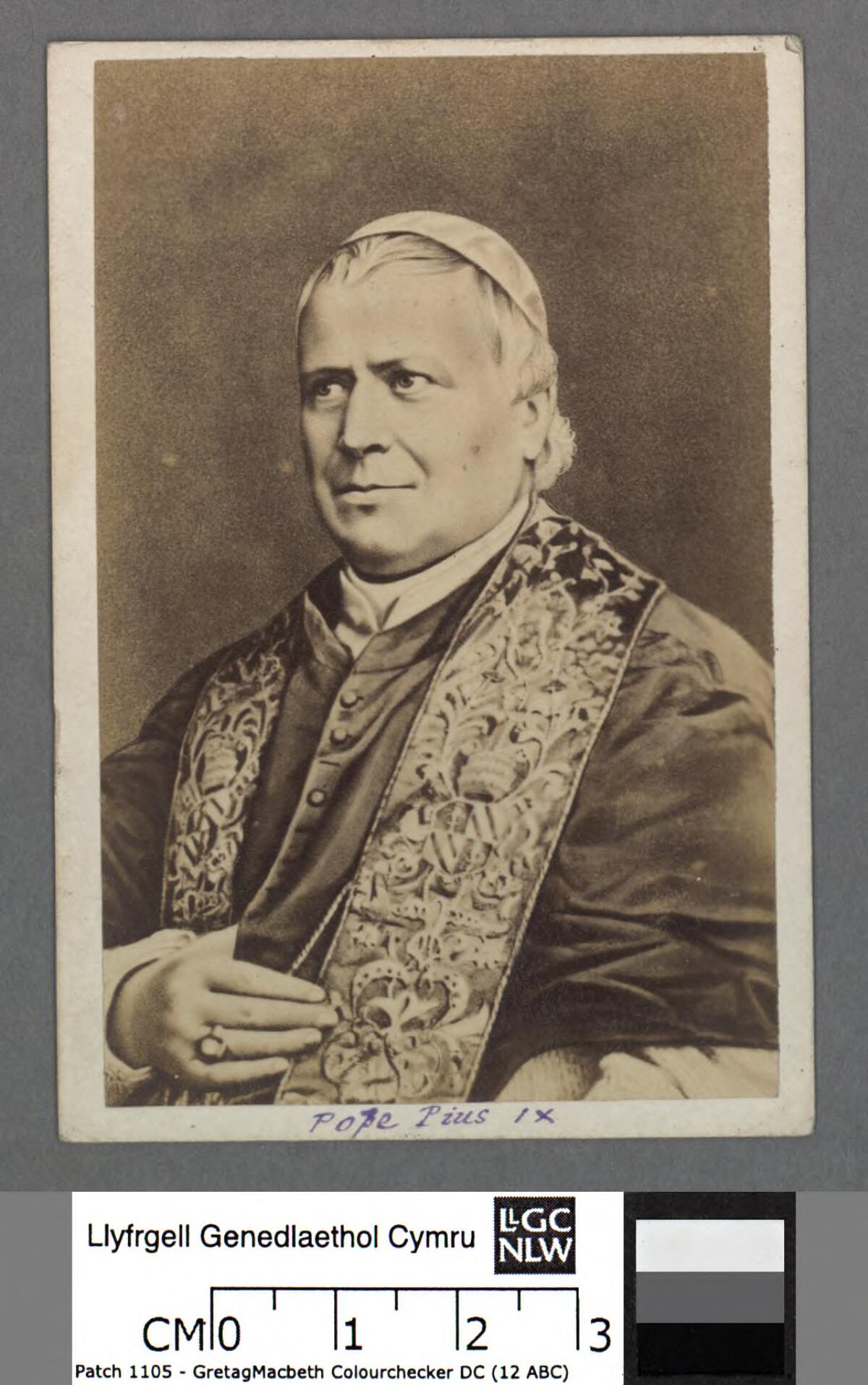 Imagem de referência de Retrato do papa Pio IX, descrito nos dados abertos como pintura de George Peter Alexander Healy