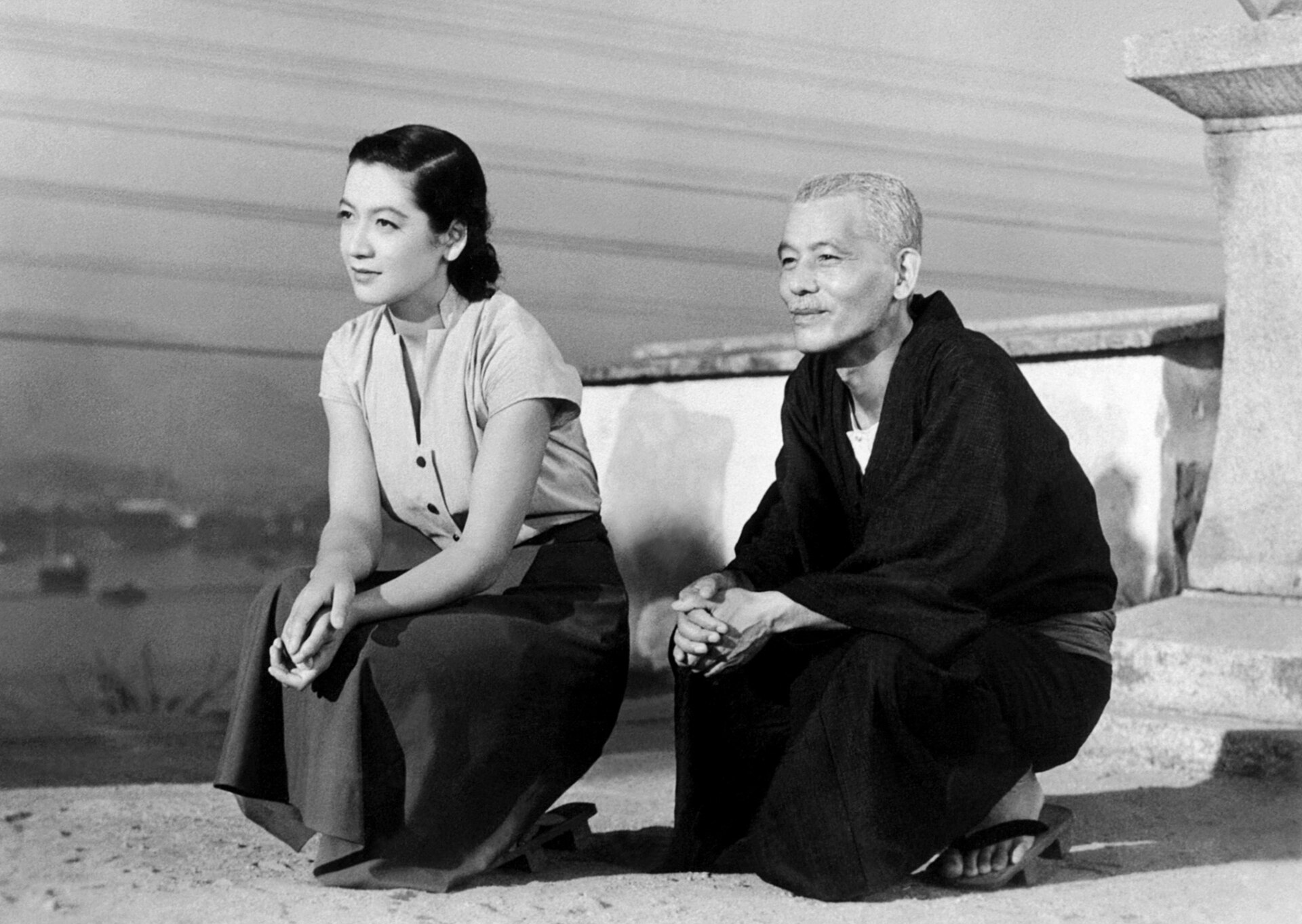 Imagem de referência de Tōkyō Monogatari, descrito nos dados abertos como filme de 1953 dirigido por Yasujiro Ozu