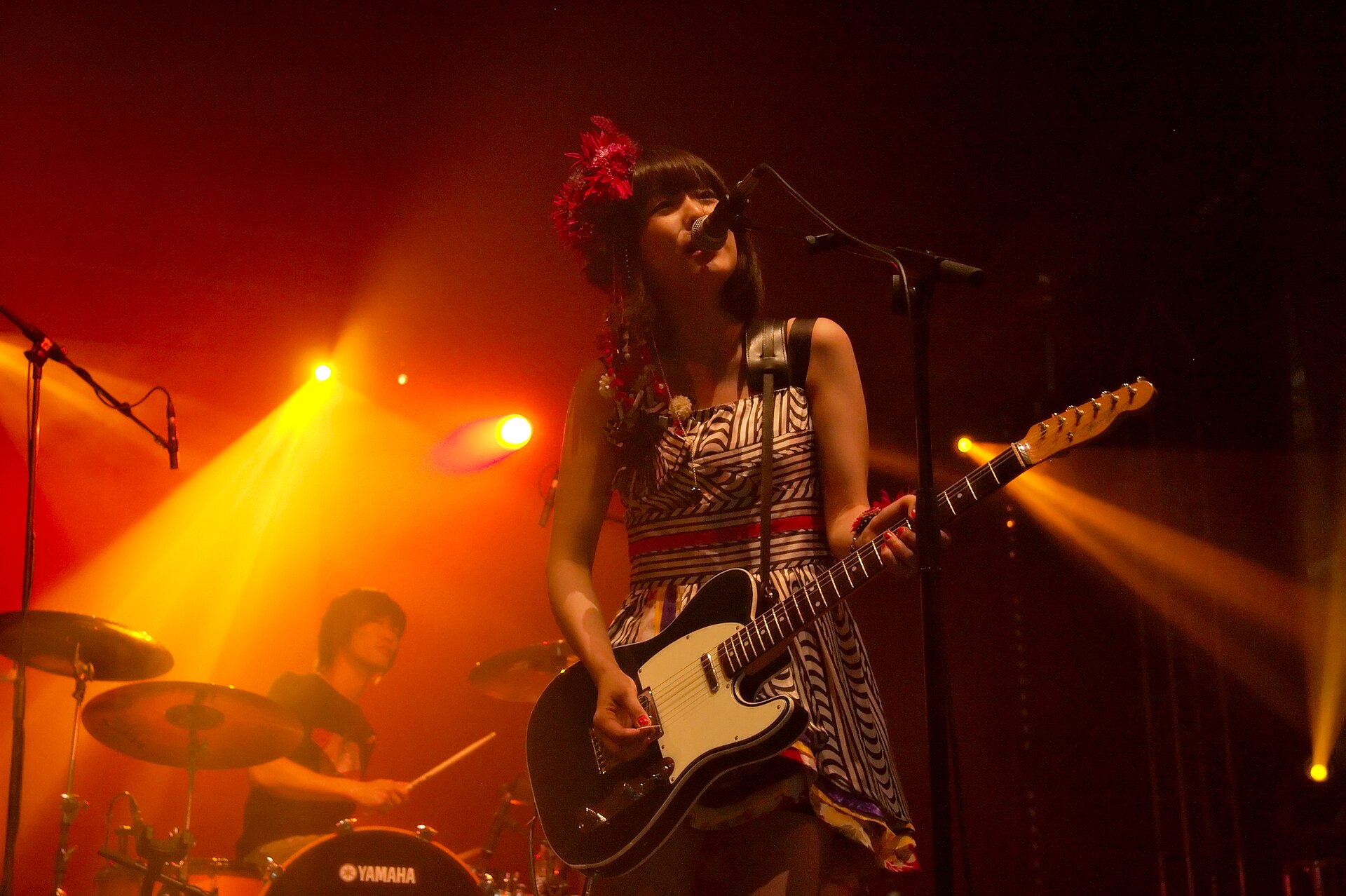 Imagem de referência de School Food Punishment, descrito nos dados abertos como ex-grupo musical japonês