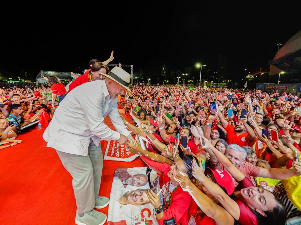 Lula leva campanha à região Sul e busca melhorar resultado de 2022
