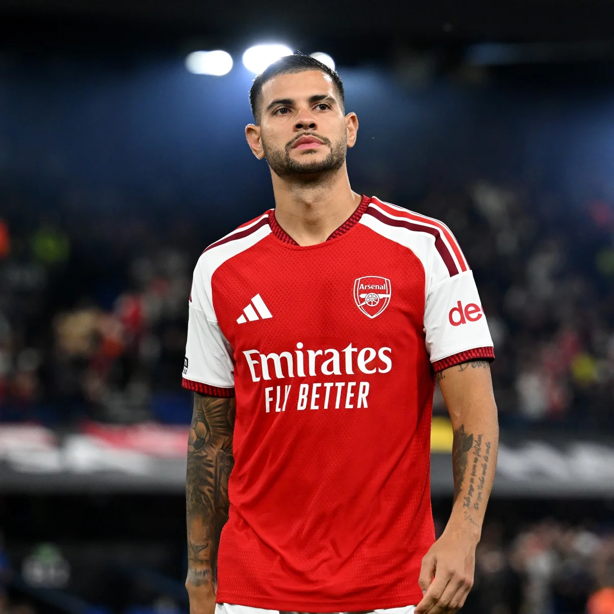 Lista com 50 melhores jogadores da Premier League tem sete brasileiros