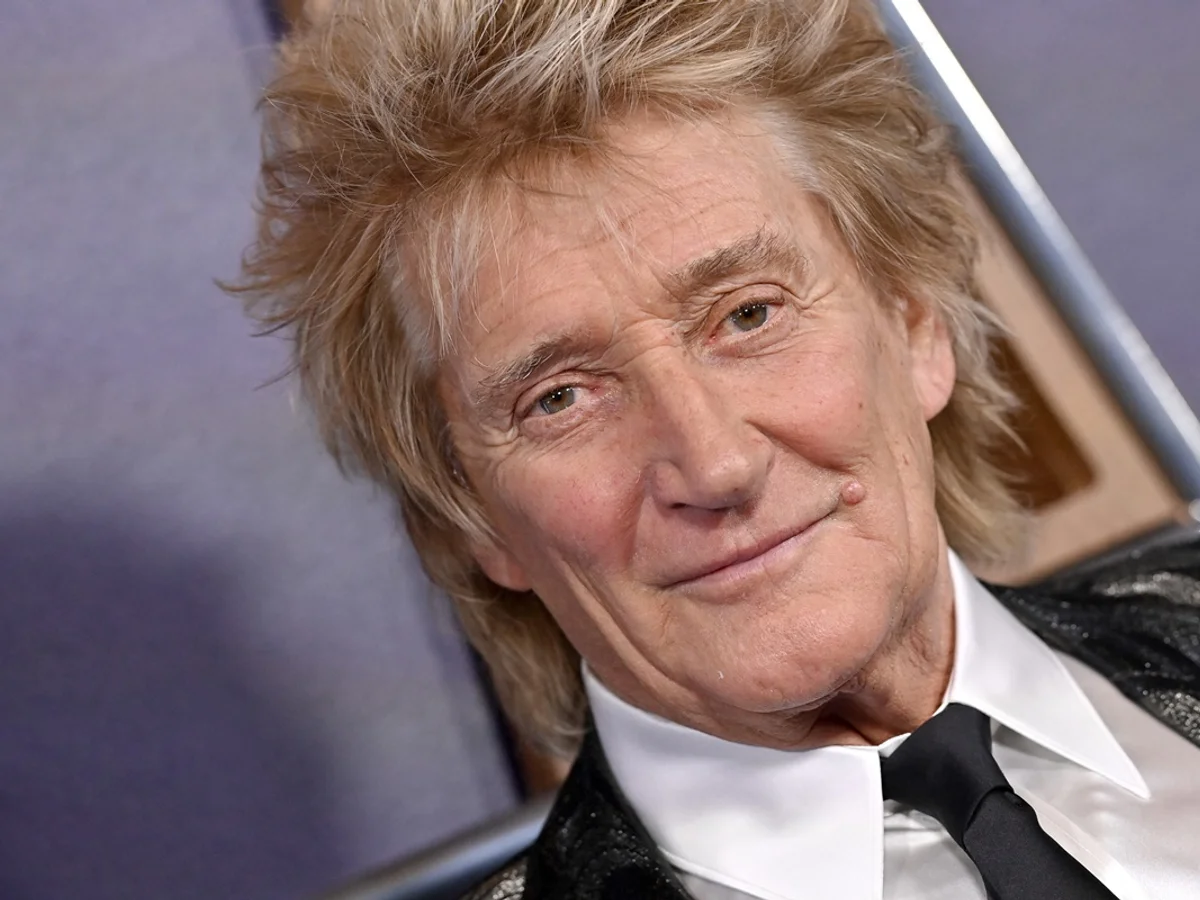 Após cirurgia, Rod Stewart anuncia última turnê da carreira aos 81 anos