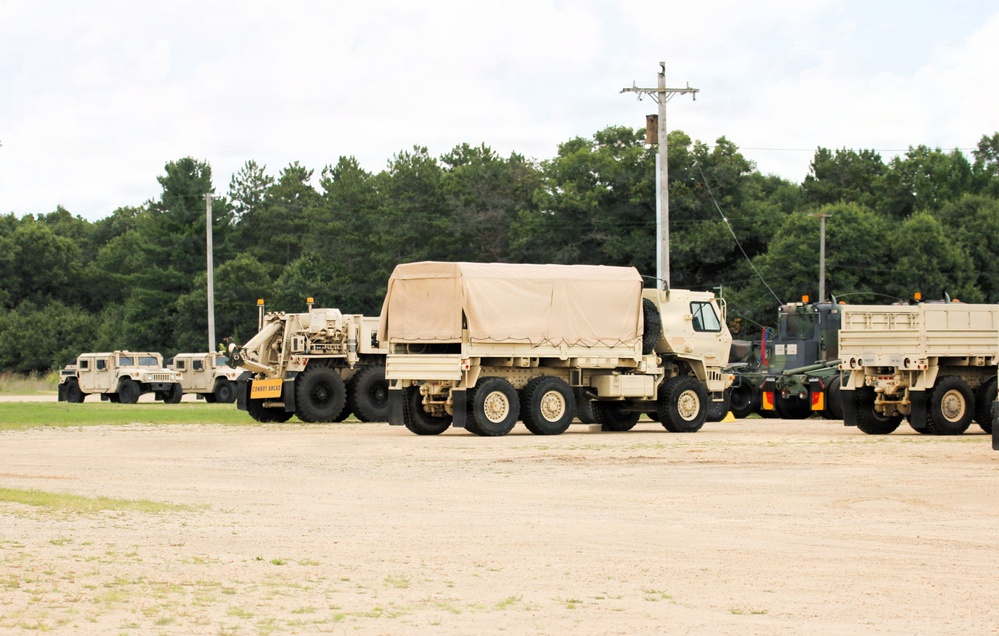 Imagem relacionada à notícia: Milhares de treinos em Fort McCoy durante o ocupado agosto; exercícios, treinamento anual trazem tropas ao