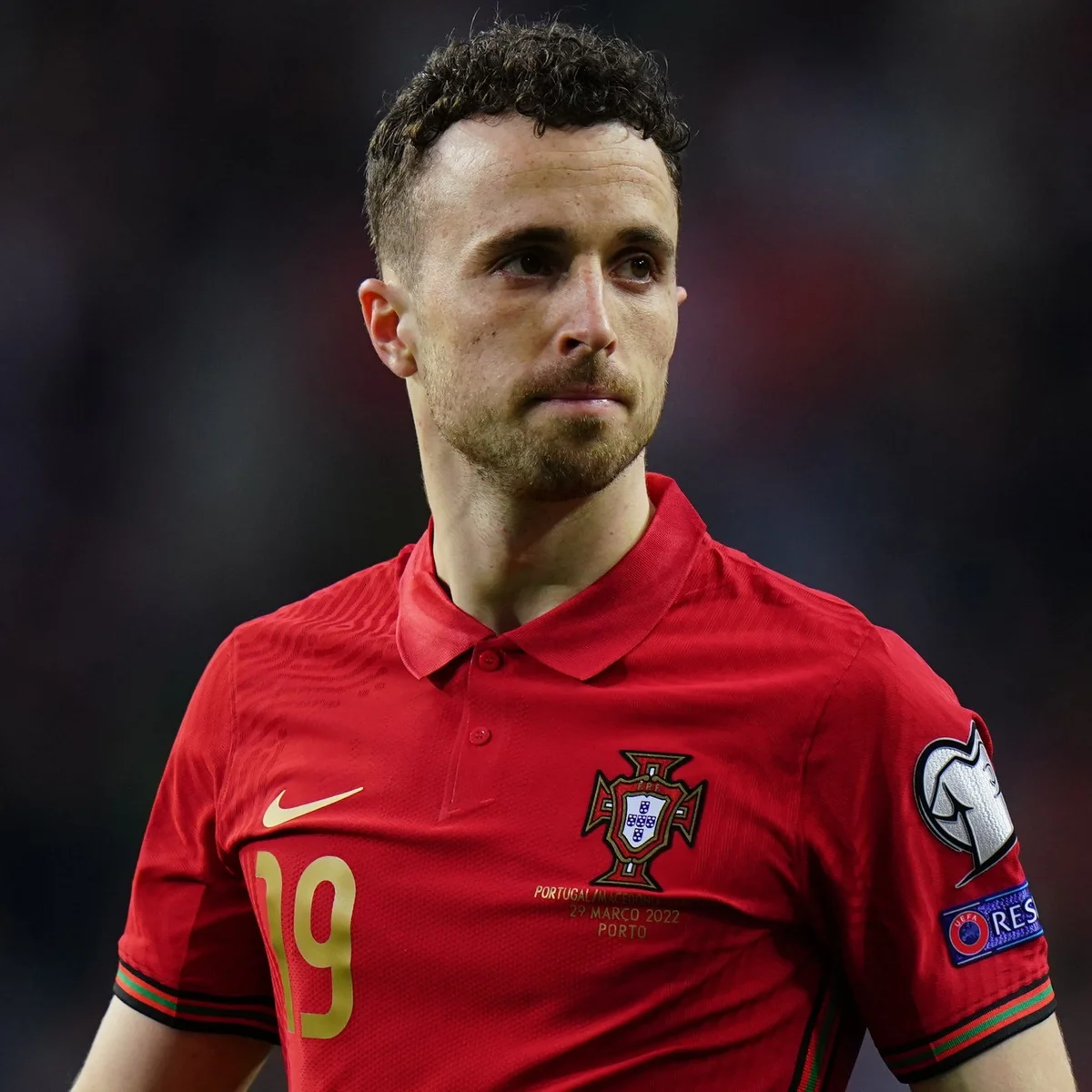Futebol saudita vai punir torcedores por cantos ofensivos sobre Diogo Jota