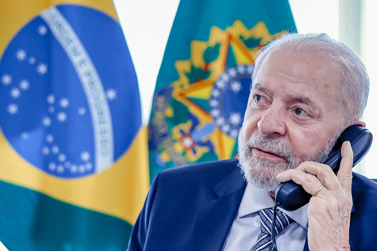 Lula conversou com Fachin na véspera das decisões do ministro sobre Andrei