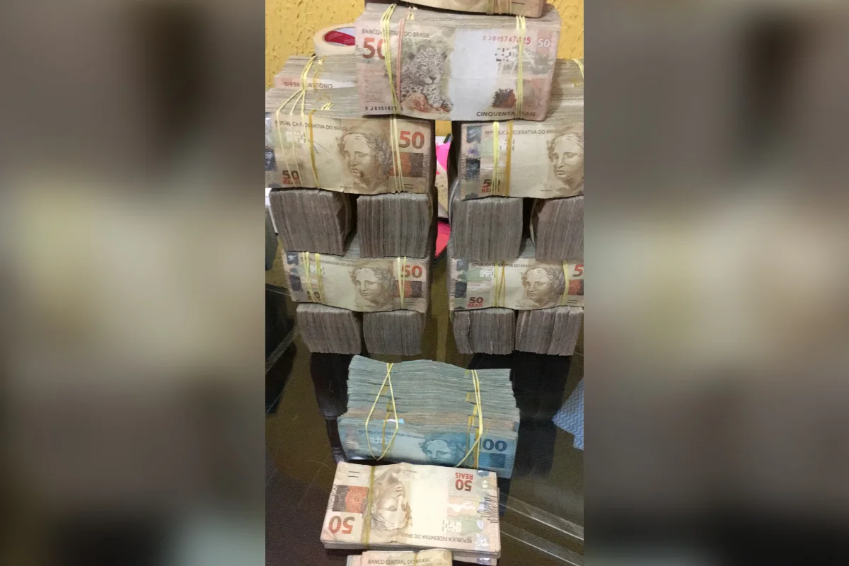 PF acha "torre" de dinheiro em operação contra “herança” de máfia italiana