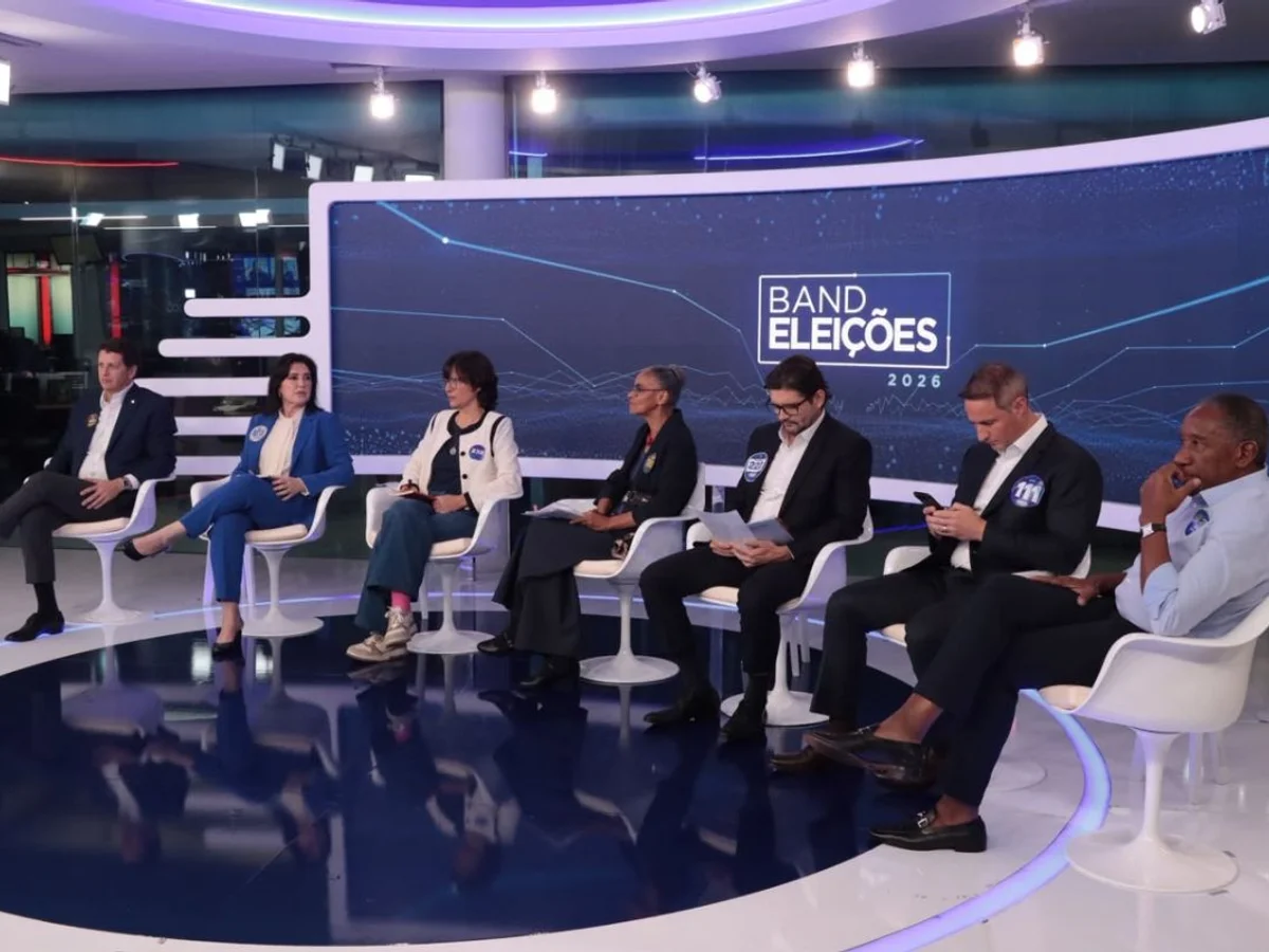 Debate ao Senado em SP tem embates à direita e críticas ao governo Lula