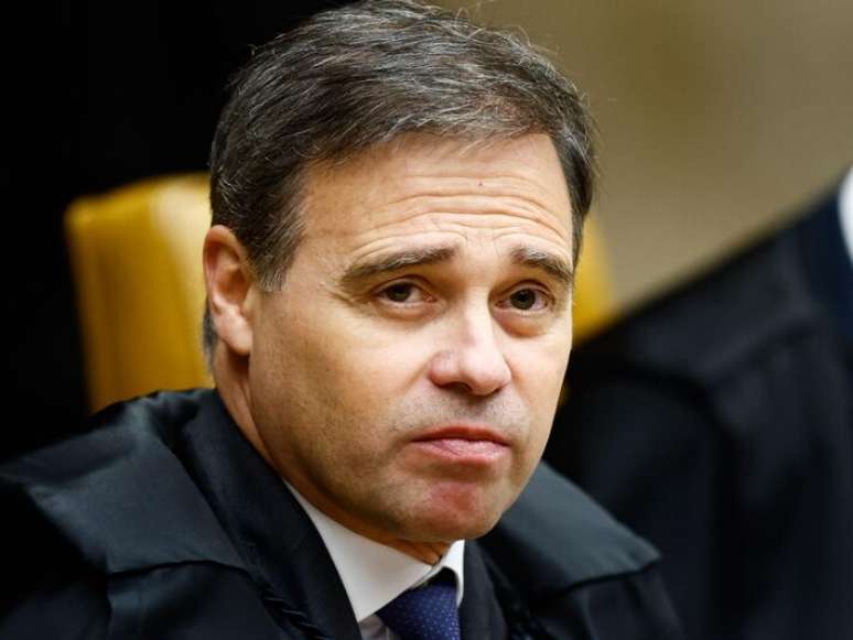 Feriado da Independência tem campanha em meio a crise no STF, Anitta de casa nova e muito romance no Rock in Rio; veja o que rolou