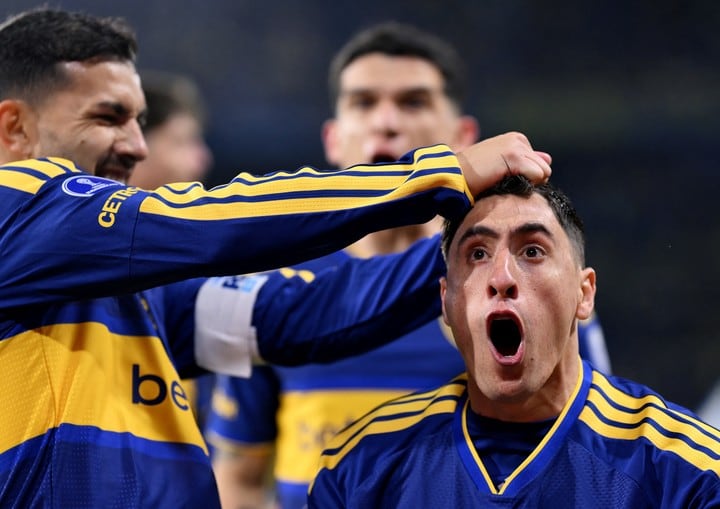 Dorival lamenta mais a perda de Calleri do que a derrota para o Boca Juniors. ‘Não esperava que fosse acontecer em um momento desse’, desabafou o técnico