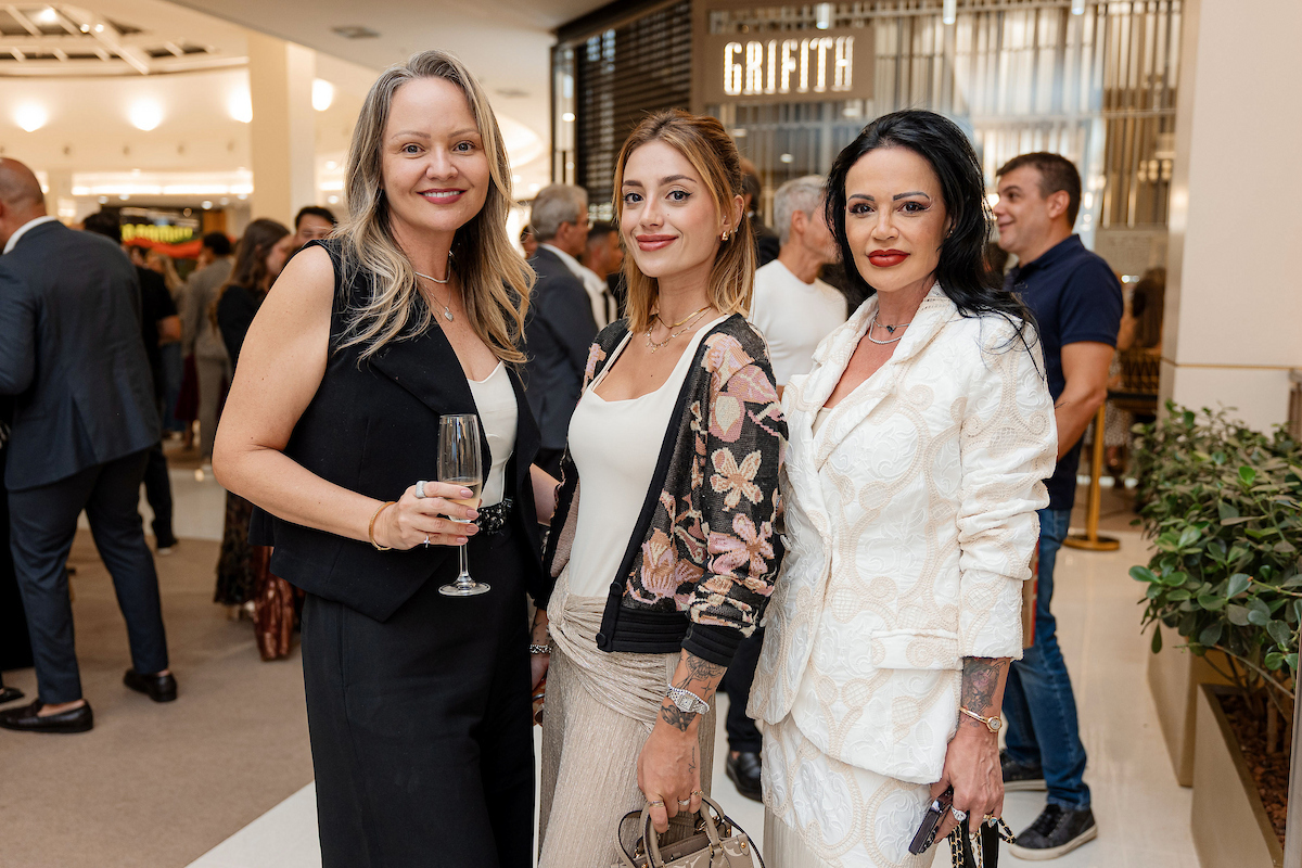 Adriana Moreira, Andrieli e Juliana Possa