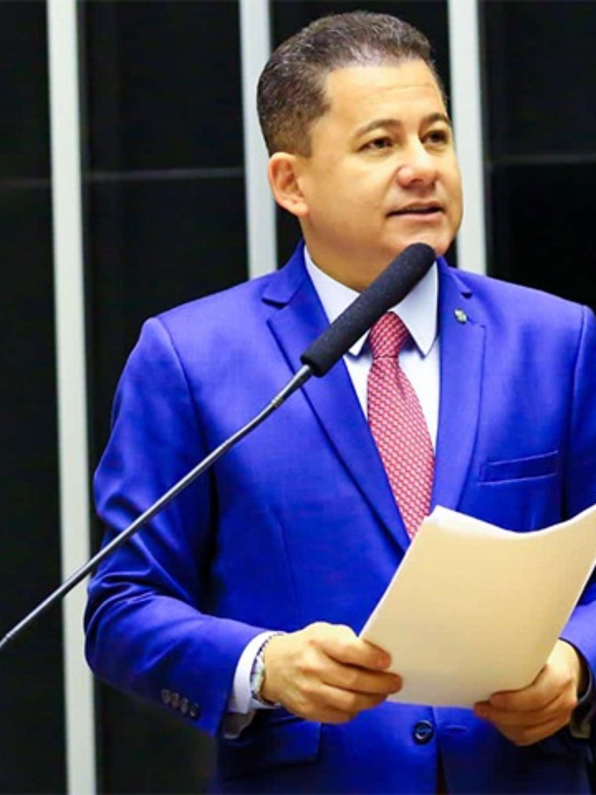 PF mira deputado Cezinha de Madureira em operação para apurar tráfico de influência