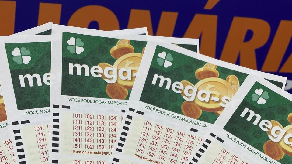 Ninguém acerta as seis dezenas da Mega-Sena e prêmio vai a R$ 76 milhões; veja os números