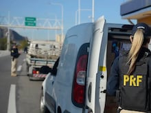 ‘Brabo dos leilões’ acha Dodge Hellcat encostado, faz reforma e chega a resultado inacreditável