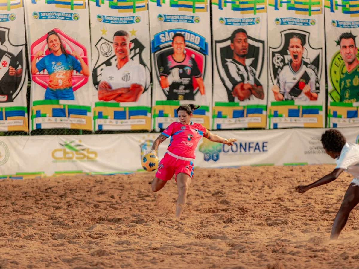Oito equipes seguem invictas na Supercopa do Brasil de Beach Soccer