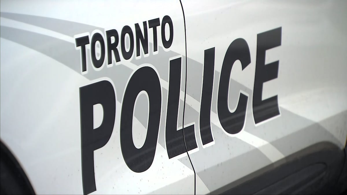 Man seriously injured after shooting in North York