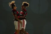Cristiane e Kaylane, jogadoras do Flamengo