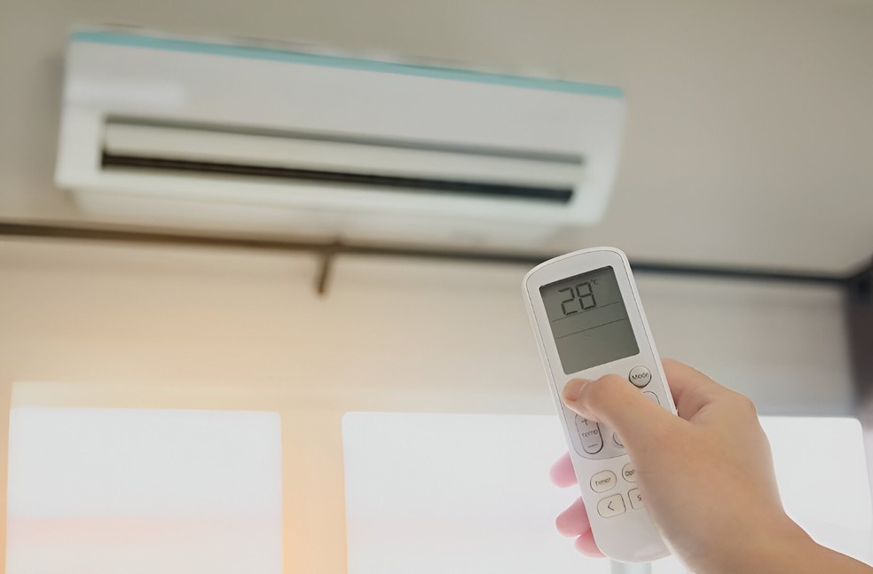 6 funções do ar-condicionado que ajudam a enfrentar o frio e você nem sabia