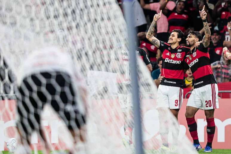 Flamengo aposta em invencibilidade recente contra Estudiantes