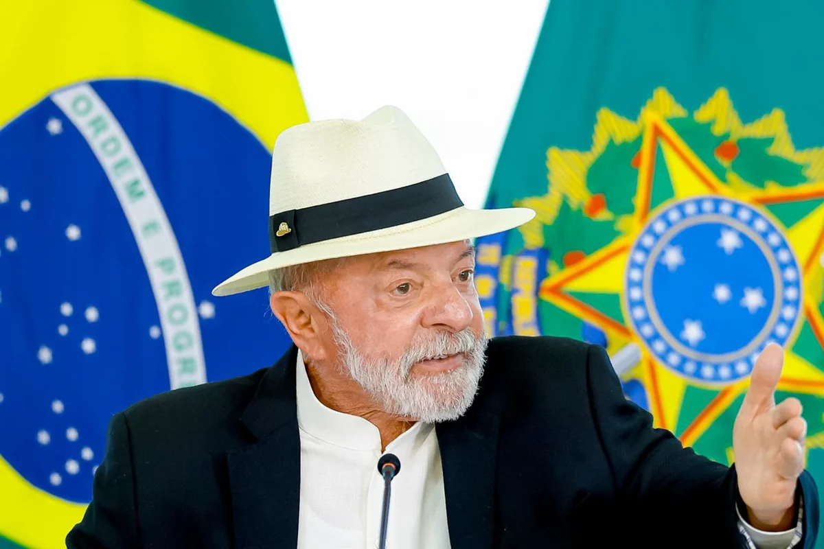 Com desaprovação do governo em alta, crise na PF pressiona campanha de Lula
