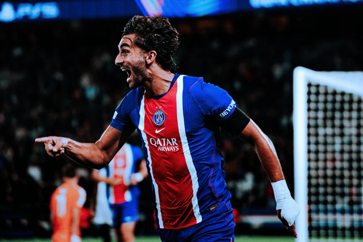 Ferran Torres comemora gol pelo PSG