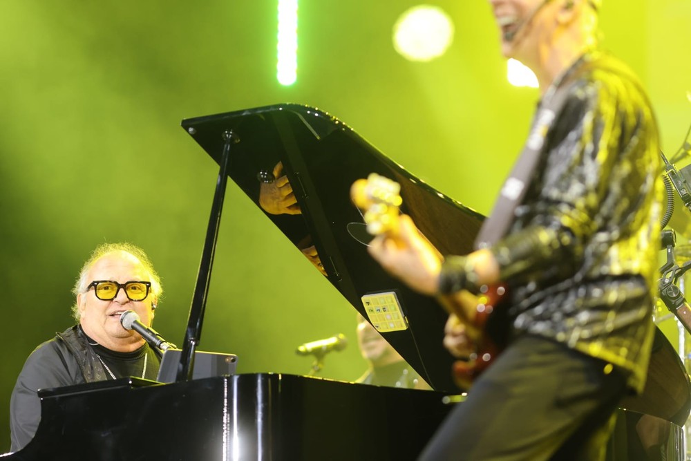 Guilherme Arantes no palco com Roupa Nova no Rock in Rio 2026 — Foto: Fabiano Rocha