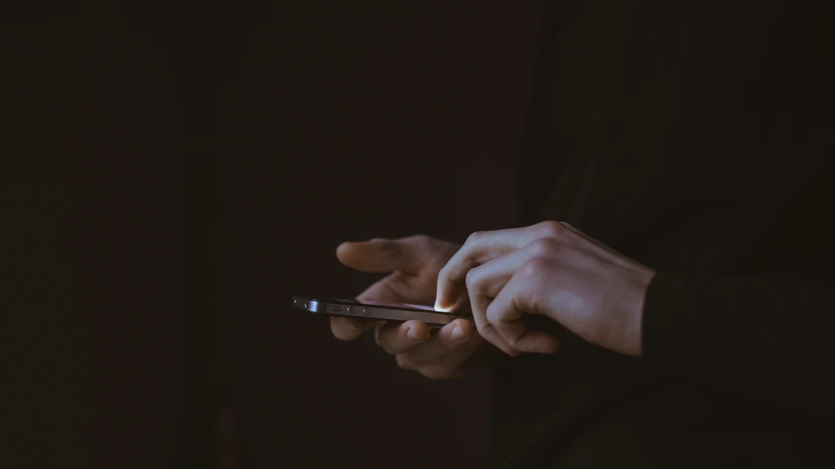 Imagem da matéria: O que é um spyware mercenário?