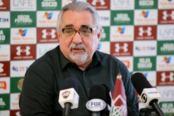 Morre Paulo Angioni, diretor executivo do Fluminense, aos 80 anos - destaque galeria