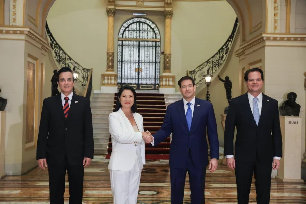 Rubio volta aos EUA com acordos e “riquezas” de aliados da América do Sul - destaque galeria