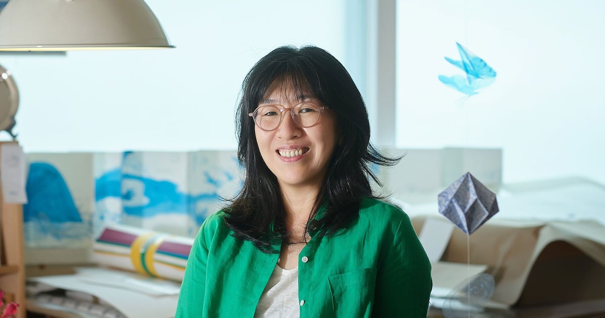 A magia da ilustração sul-coreana no Brasil: Suzy Lee é confirmada na Bienal do Livro de SP