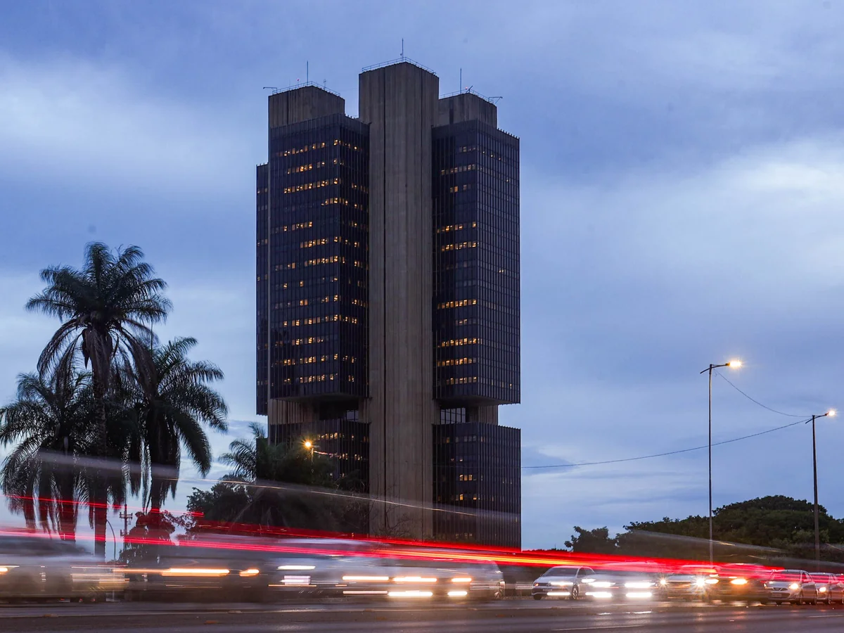 Deflação de agosto reforça apostas para corte da Selic no próximo Copom