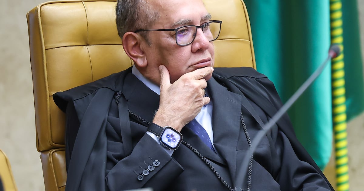 Gilmar Mendes pressiona Fachin para travar julgamento sobre PF e centralizar investigações