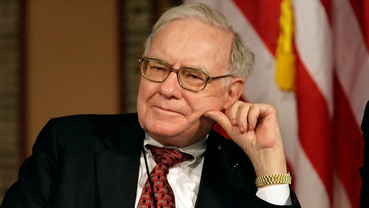 Megainvestidor Warren Buffett se aposenta e filho assume Berkshire Hathaway
