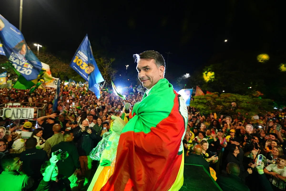 Flávio Bolsonaro em Porto Alegre (RS)