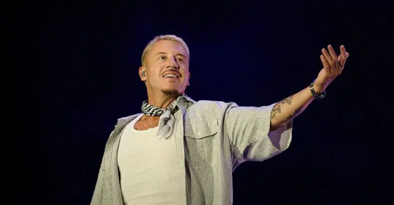 Ed Sheeran admite ter cometido 'erros' no primeiro show desde a polêmica com rapper Macklemore