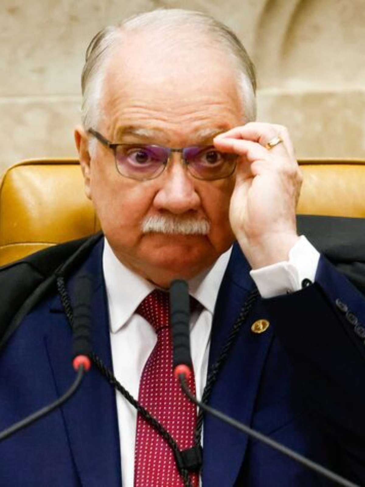 Dez ex-presidentes do STF alertam Fachin sobre gravíssimos fatos que comprometem confiança na Corte, diz jornal