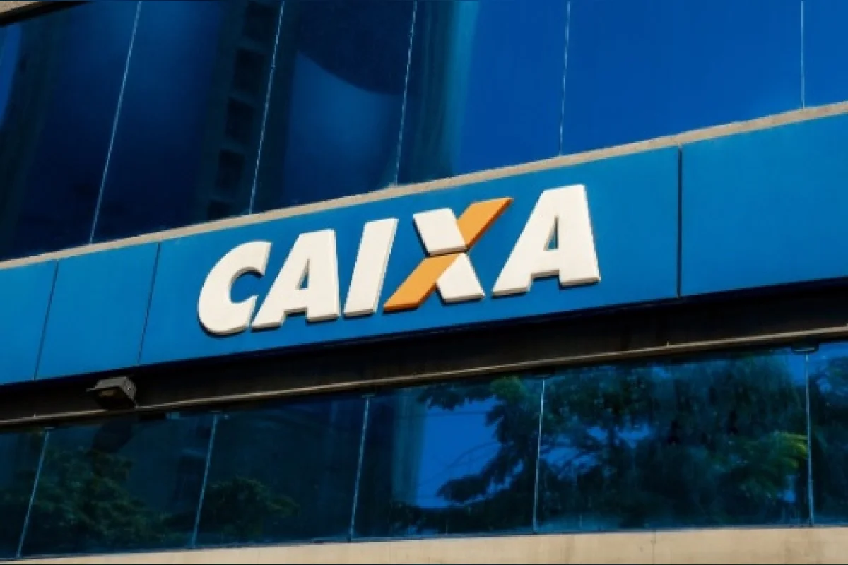 Imagem da matéria: PF prende funcionário suspeito de causar prejuízo de R$ 7,6 milhões à Caixa