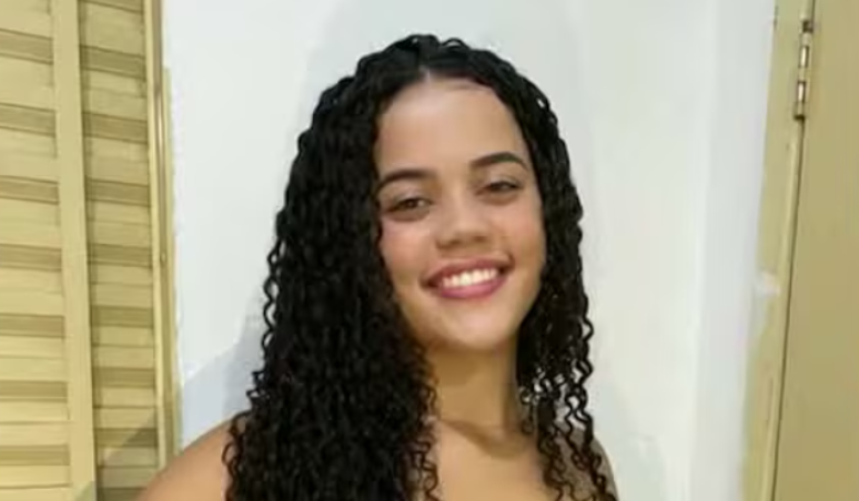 Acusado de sufocar namorada com 'mata-leão' é condenado a 30 anos de prisão em MG