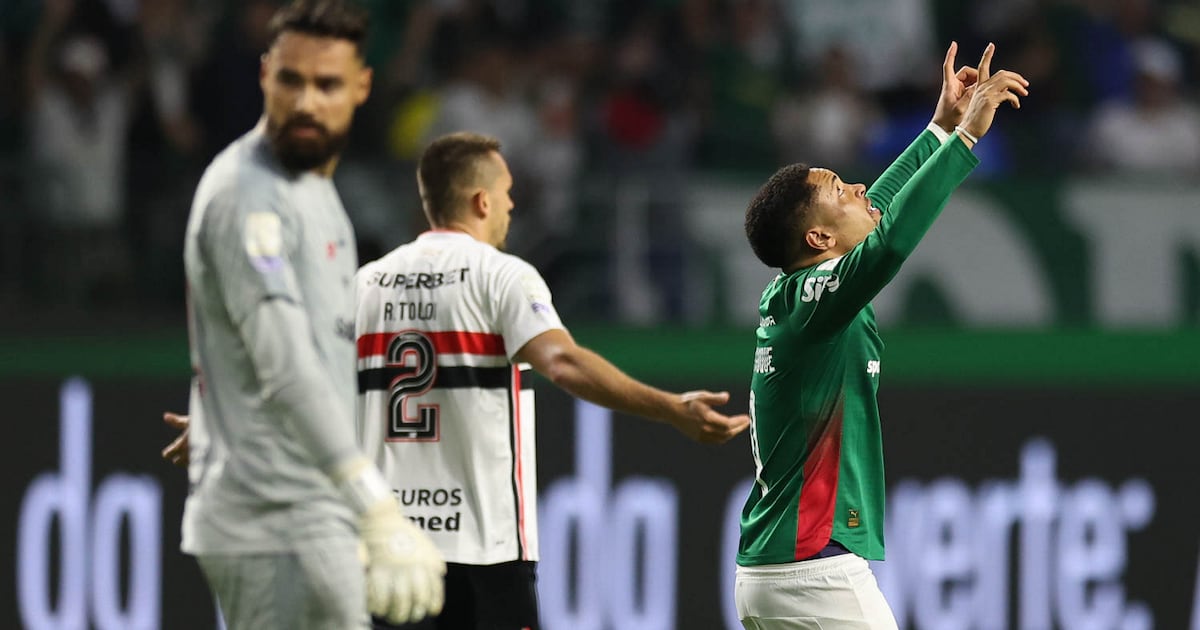 Em vez de festejar vitória sobre o São Paulo,auxiliar ironiza suspensão de Abel. ‘Vejo o noticiário.Futebol do Brasil é a cara da sociedade’,diz João Martins