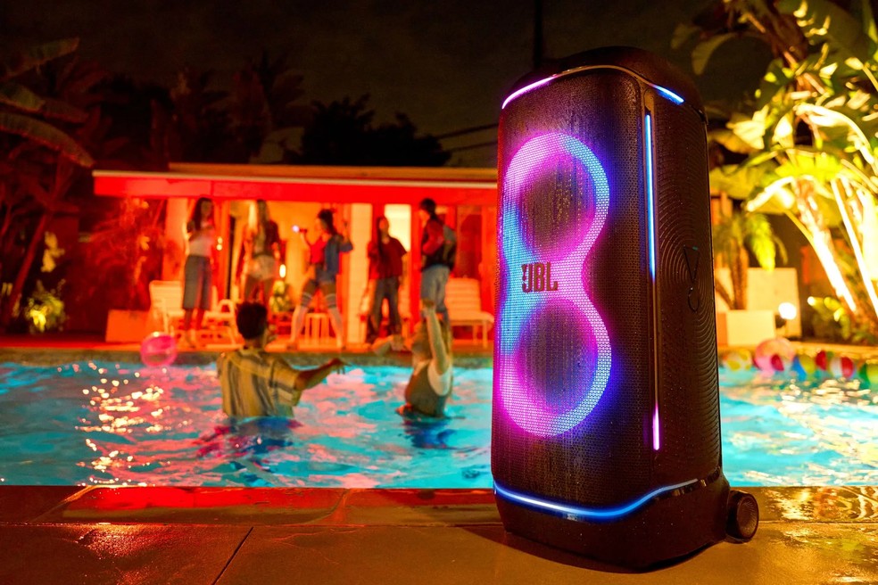 Qual a melhor caixa de som: JBL ou Aiwa? Comparamos para você
