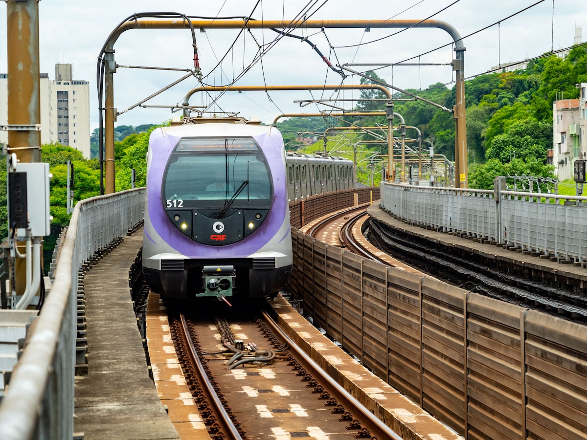 Linha 5-Lilás registra falhas em dois pontos e opera com lentidão; veja trecho afetado