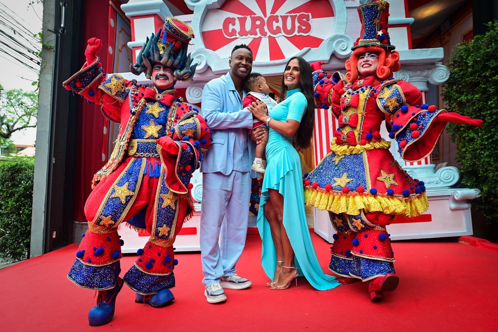 Bento, filho de Carol Peixinho e Thiaguinho, ganha festa luxuosa para 500 convidados