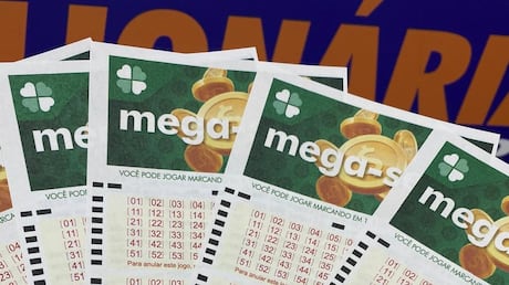 Ninguém acerta as seis dezenas da Mega-Sena e prêmio vai a R$ 76 milhões; veja os números