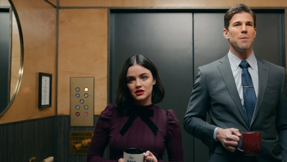 O Jogo do Amor - Ódio acompanha a intensa e cômica rivalidade entre dois colegas de trabalho em uma editora — Foto: Reprodução/Amazon Prime Video